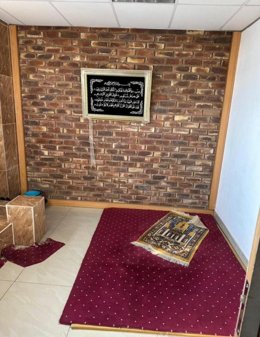 Commercial Property for Sale in Mafikeng Industrial North West